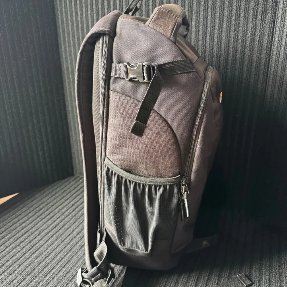 Lowepro Flipside 300 AW II Camera Backpack Black LP37127 - Picture 3 of 12